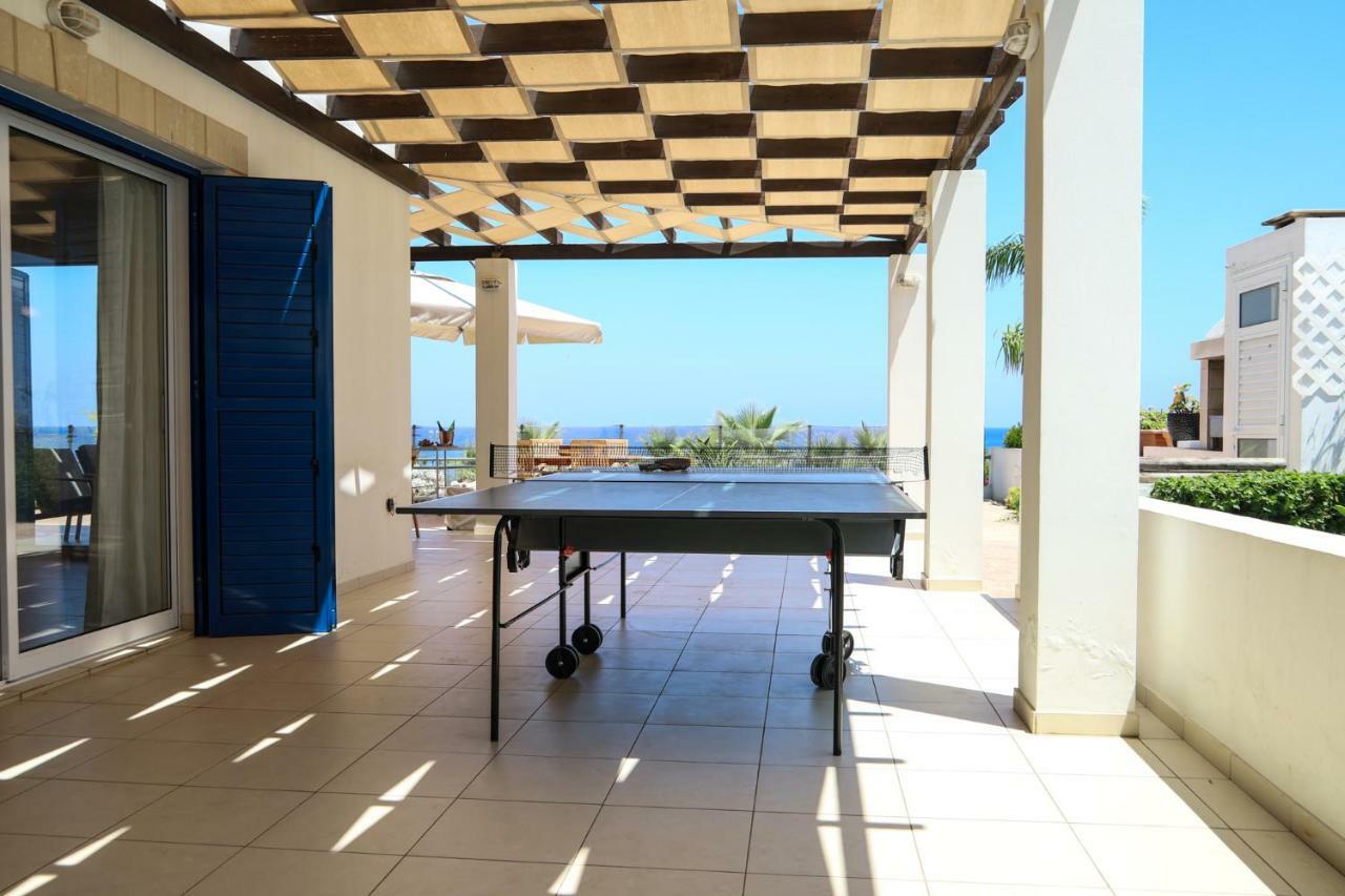 Phaedrus Living: Seaside Luxury Villa Anafi Paralimni Exterior photo