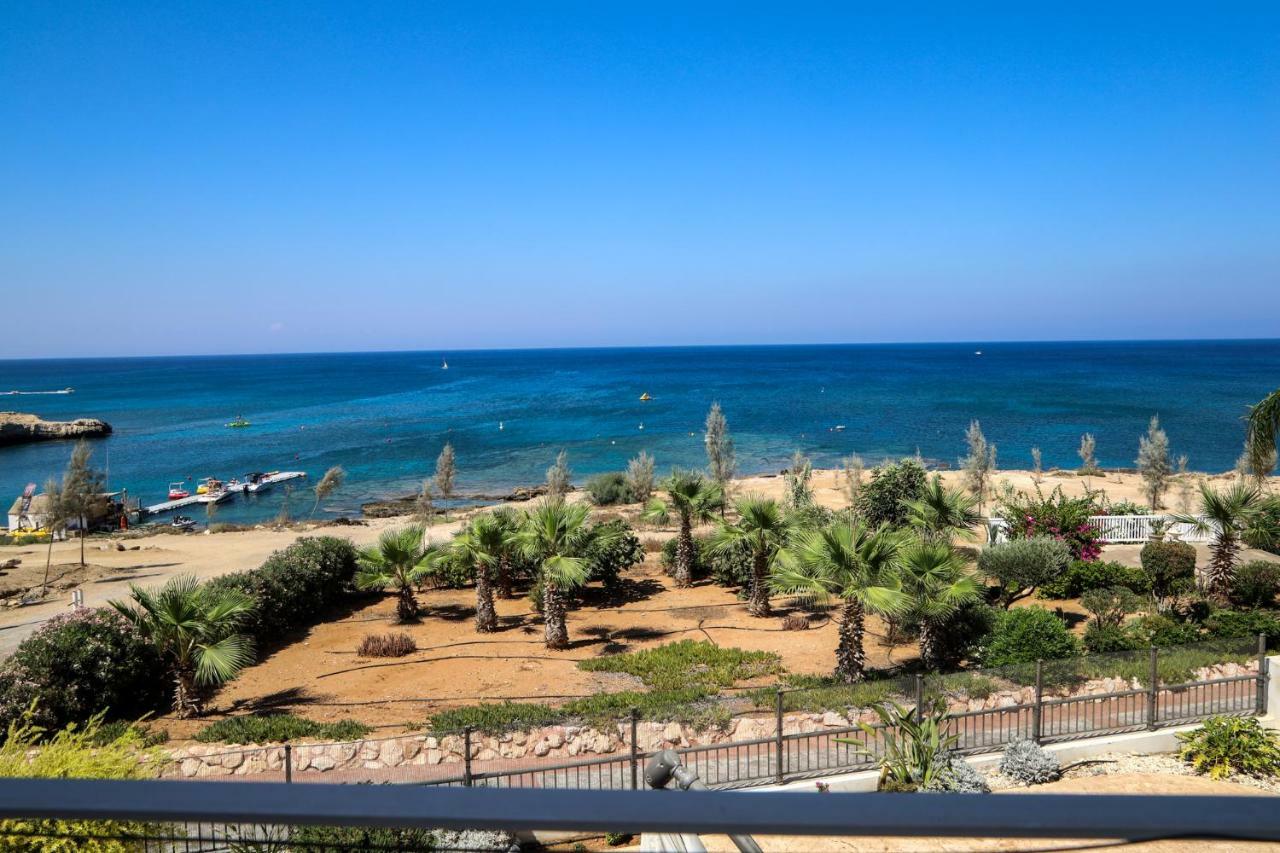 Phaedrus Living: Seaside Luxury Villa Anafi Paralimni Exterior photo
