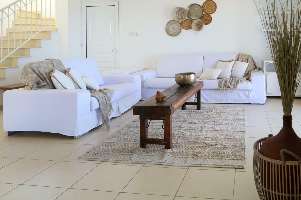 Phaedrus Living: Seaside Luxury Villa Anafi Paralimni Exterior photo